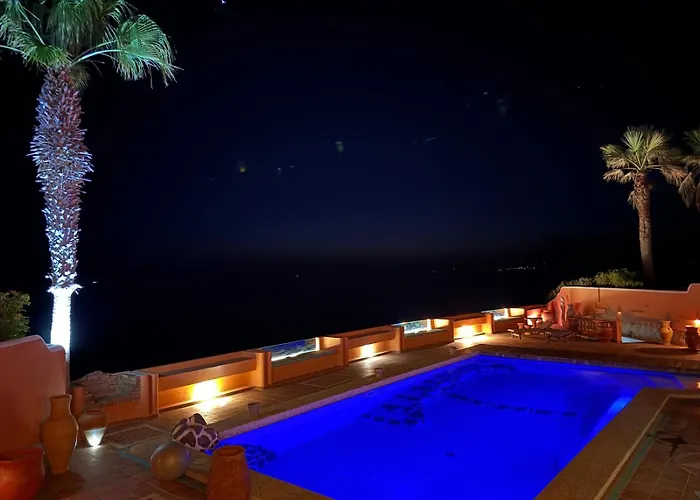 Gwai Vila Callao Salvaje