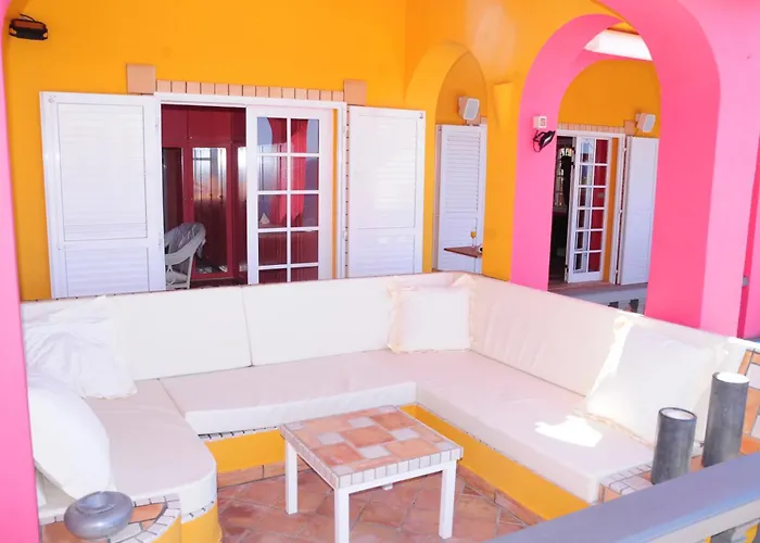 Gwai Vila Callao Salvaje