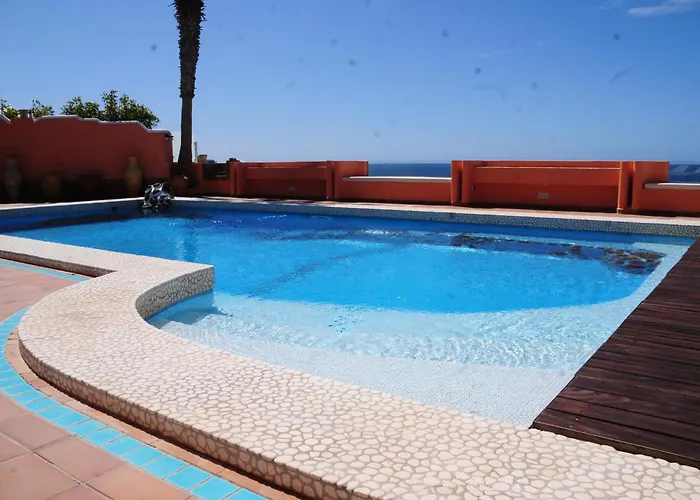 Vila Gwai Callao Salvaje